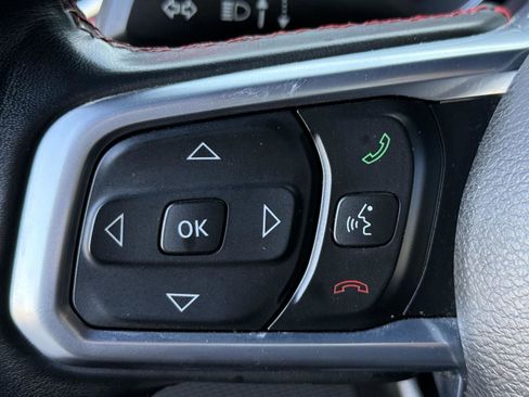 Used 2019 Jeep Wrangler Unlimited Rubicon w/ Uconnect 4C Nav & Sound Group image 23