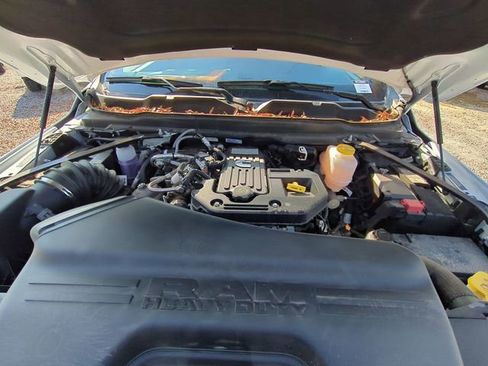 New 2026 RAM 5500 Tradesman w/ Chrome Appearance Group image 39