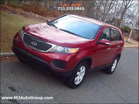 Used 2011 Kia Sorento LX image 28
