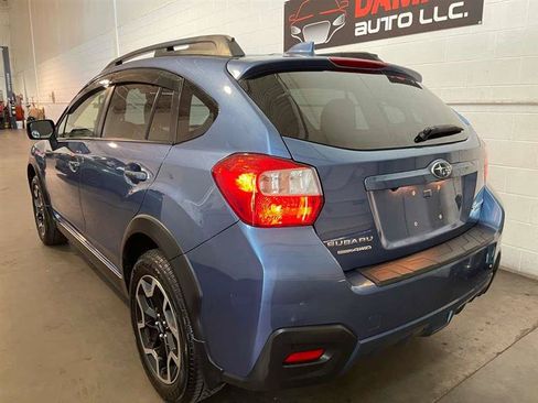 Used 2017 Subaru Crosstrek 2.0i Premium AWD/4WD image 49