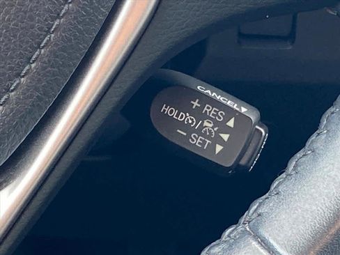 Used 2017 Toyota RAV4 XLE image 7