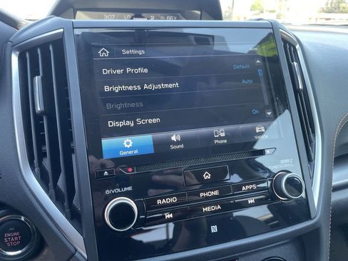 Certified 2023 Subaru Crosstrek 2.5i Limited w/ Moonroof Package image 13