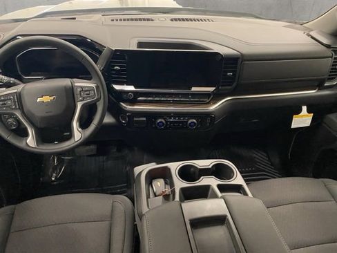 New 2026 Chevrolet Silverado 1500 LT image 9