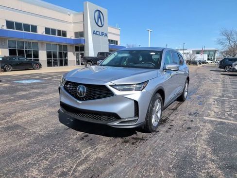 New 2026 Acura MDX SH-AWD image 2