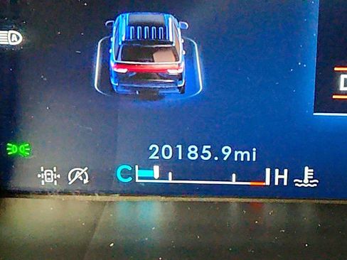 Used 2023 Lincoln Navigator 4WD image 14