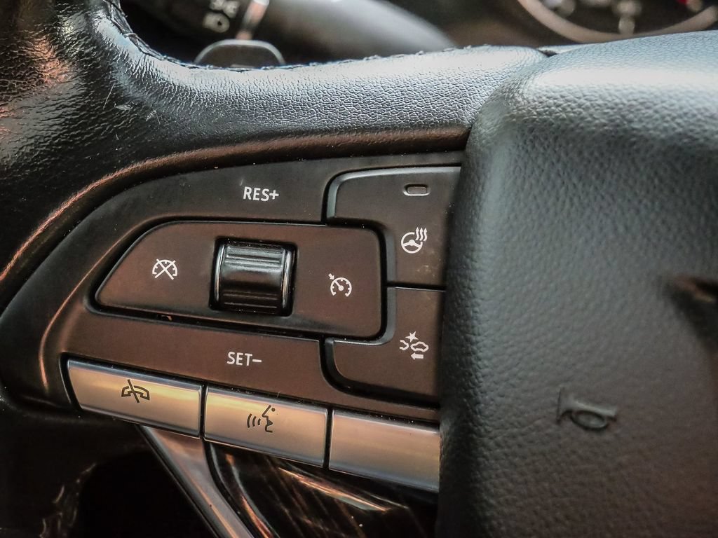 Used 2022 Cadillac XT6 Premium Luxury FWD image 44