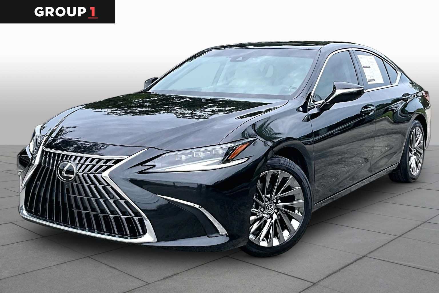 Used 2025 Lexus ES 350 Ultra Luxury w/ Accessory Package (Z2) FWD image 1