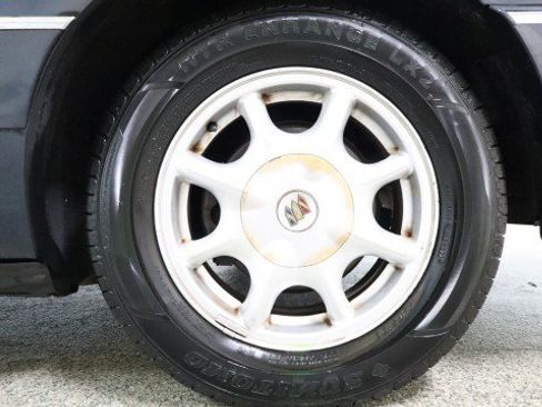 Used 2001 Buick Park Avenue w/ Prestige Pkg image 17