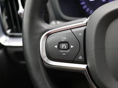 Used 2024 Volvo S60 B5 Core FWD image 19