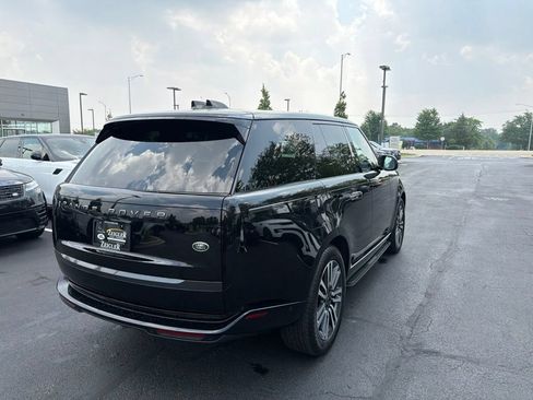 Used 2023 Land Rover Range Rover SE AWD/4WD image 5