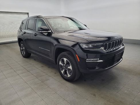 Used 2022 Jeep Grand Cherokee Limited 4xe w/ Luxury Tech Group II image 13