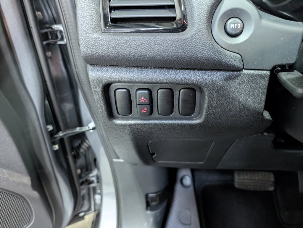 Used 2026 Mitsubishi Outlander Sport ES AWD/4WD image 18