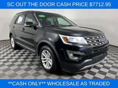 Used 2017 Ford Explorer XLT w/ Class II Trailer Tow Package