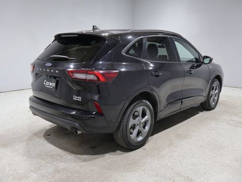 Used 2024 Ford Escape ST-Line AWD/4WD image 2