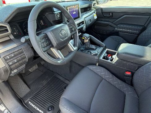 New 2026 Toyota Tacoma SR5 AWD/4WD image 10