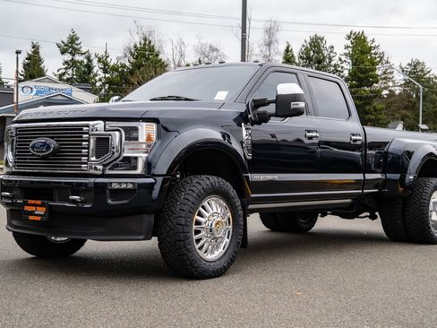 Used 2021 Ford F450 Platinum w/ FX4 Off-Road Package image 9