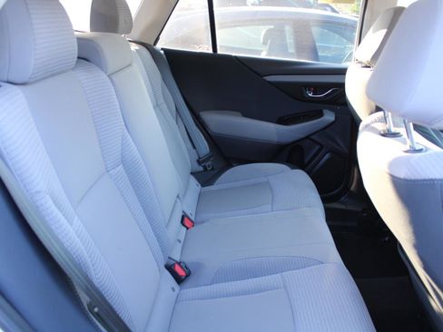 Used 2020 Subaru Outback Premium AWD/4WD image 5