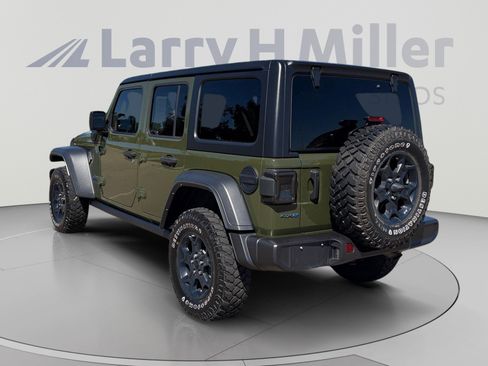 Used 2023 Jeep Wrangler Unlimited w/ Cold Weather Group AWD/4WD image 4