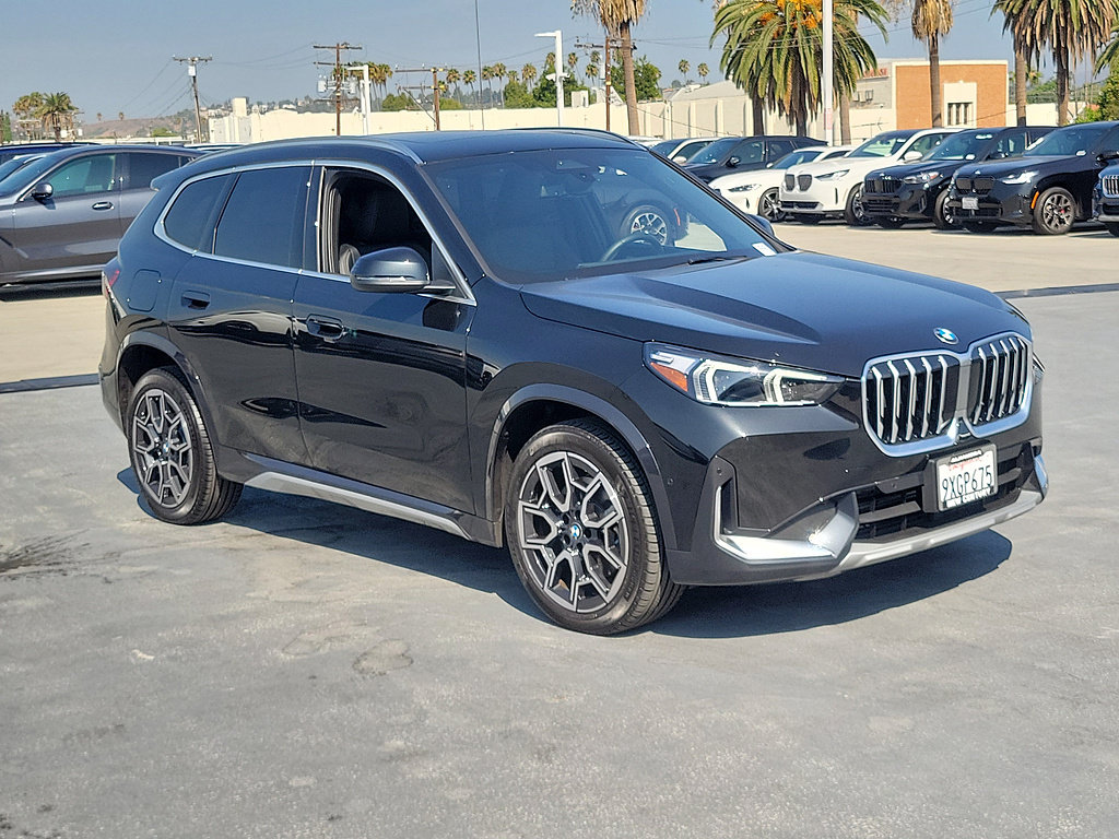 Used 2026 BMW X1 xDrive28i w/ Convenience Package AWD/4WD image 4