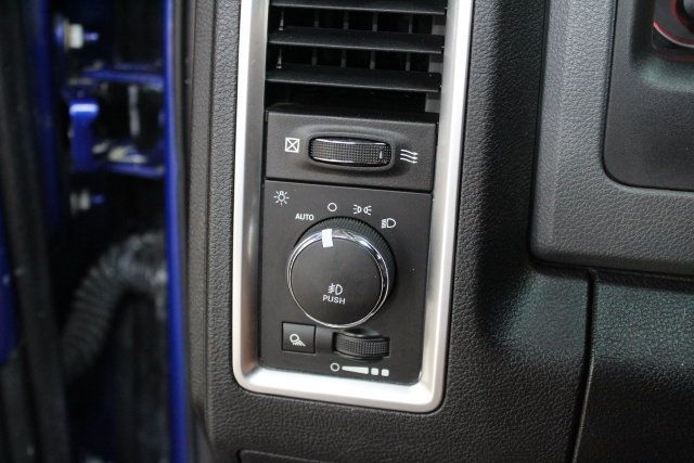 Used 2017 RAM 1500 Outdoorsman AWD/4WD image 15