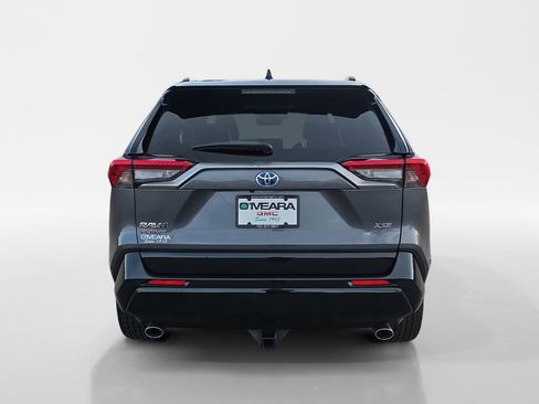 Used 2022 Toyota RAV4 XSE image 4