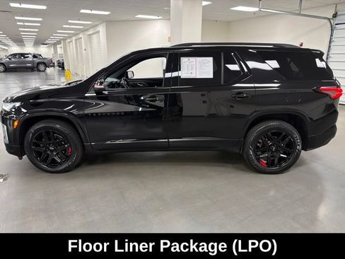 Used 2023 Chevrolet Traverse Premier w/ Redline Edition AWD/4WD image 4