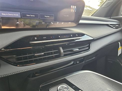 New 2026 Buick Enclave Sport Touring image 29