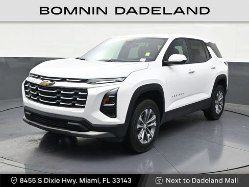 Used 2026 Chevrolet Equinox LT w/ Safety and Technology Package FWD image 1