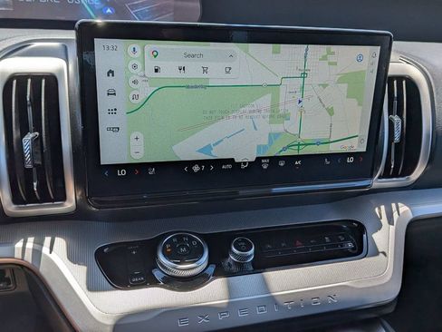 New 2026 Ford Expedition Max Active AWD/4WD image 13