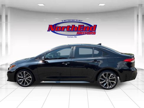 Used 2021 Toyota Corolla SE w/ Carpet Mat Package (TMS) FWD image 4