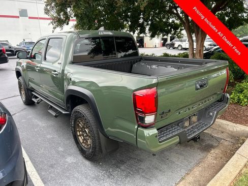 Used 2022 Toyota Tacoma SR5 w/ Trail Edition AWD/4WD image 9