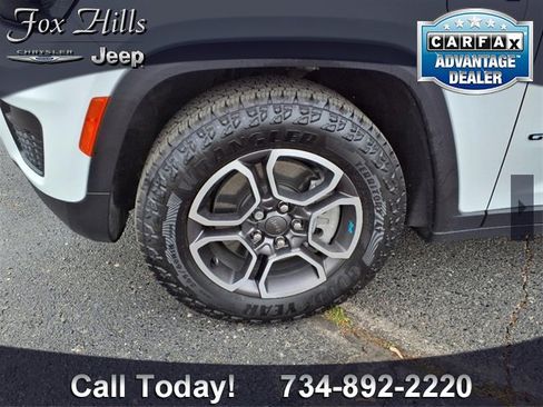 Used 2022 Jeep Grand Cherokee Trailhawk image 5