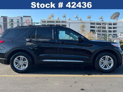 Certified 2022 Ford Explorer XLT w/ Equipment Group 202A