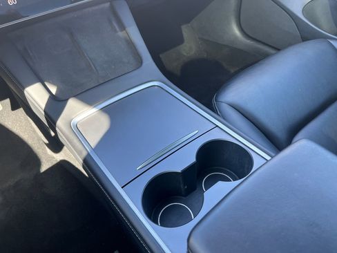 Used 2023 Tesla Model 3 Standard Range RWD image 23