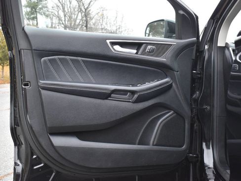 Used 2015 Ford Edge Sport w/ Equipment Group 401A image 8