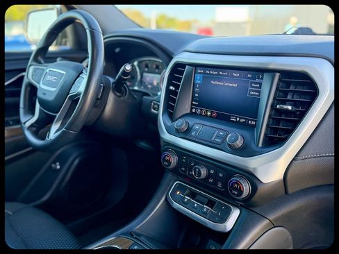 Used 2023 GMC Acadia SLE w/ Driver Convenience Package FWD image 36