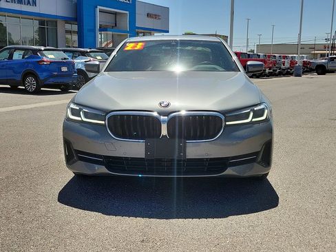 Used 2023 BMW 530i w/ Premium Package RWD image 3