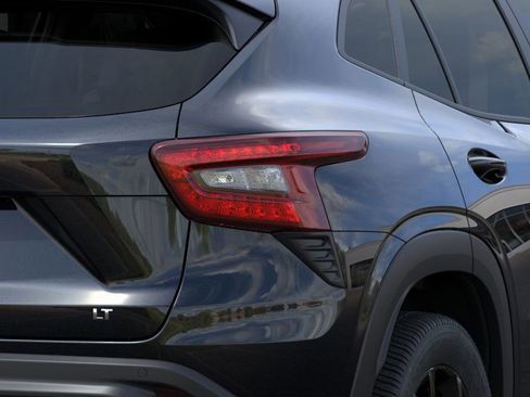 New 2026 Chevrolet Trax LT FWD image 11