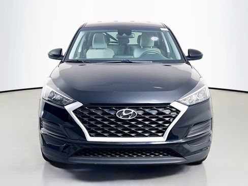 Used 2020 Hyundai Tucson SE FWD image 2