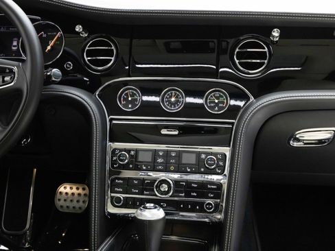 Used 2014 Bentley Mulsanne RWD image 28