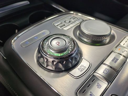 Used 2023 Genesis G90 3.5T image 14