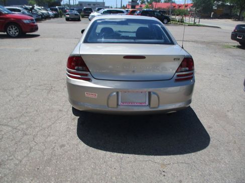 Used 2004 Dodge Stratus SXT w/ Sun & Fun Group FWD image 5