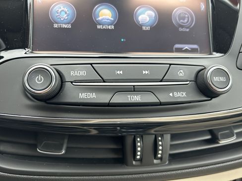 Used 2017 Buick Envision Premium w/ Driver Confidence Package AWD/4WD image 30