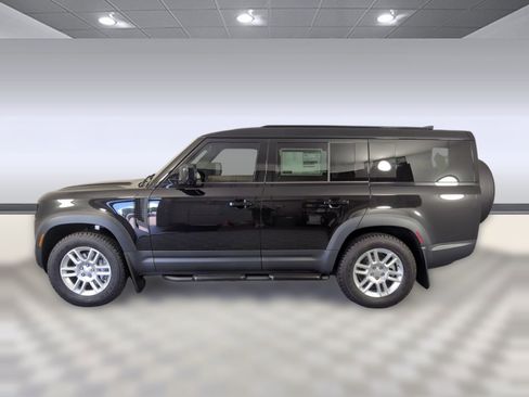 Used 2025 Land Rover Defender 130 S image 20