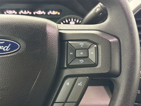 Used 2017 Ford F150 XLT image 17