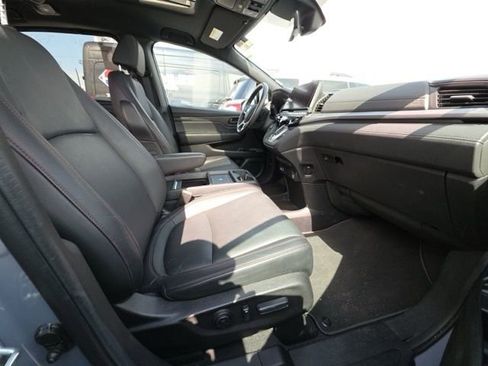Used 2025 Honda Odyssey Sport-L image 10