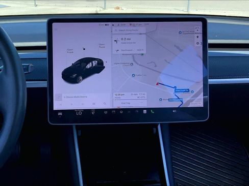 Used 2020 Tesla Model 3 Standard Range Plus image 7