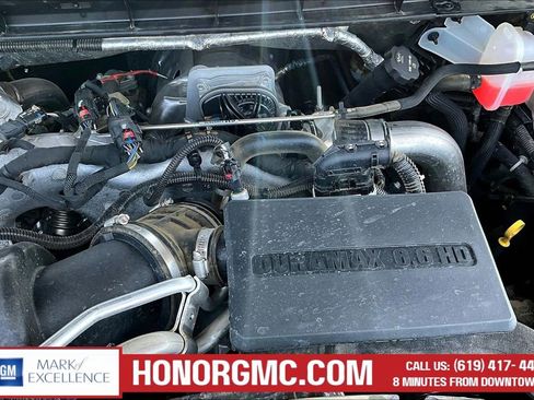 Used 2024 GMC Sierra 2500 SLE w/ SLE Convenience Package AWD/4WD image 32