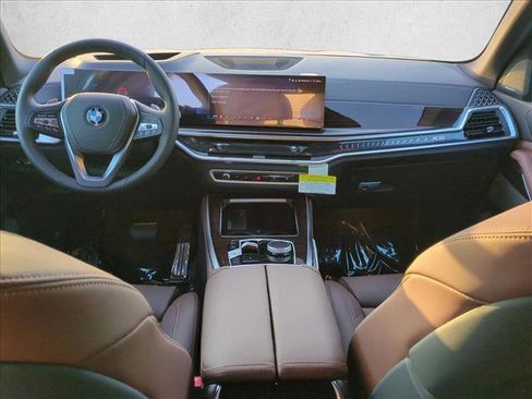 Used 2026 BMW X5 sDrive40i RWD image 15