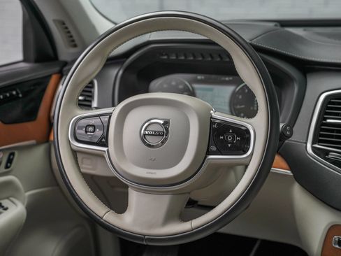 Used 2020 Volvo XC90 T6 Inscription AWD/4WD image 17